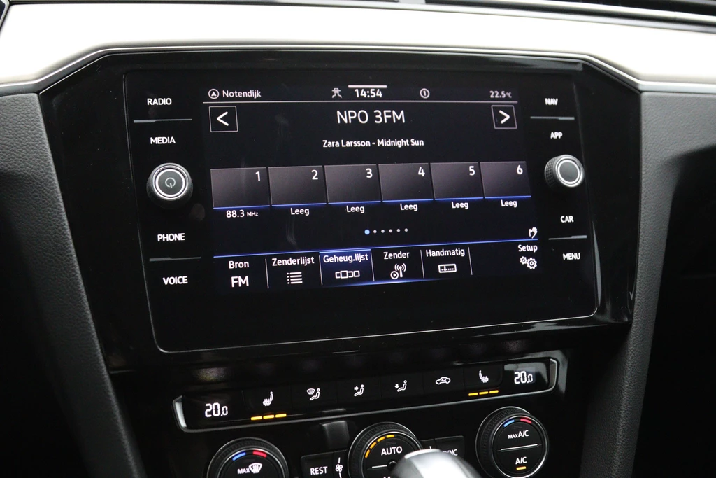 Volkswagen Passat – foto 25
