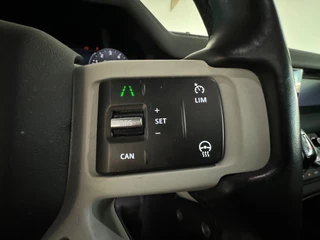 Land Rover Defender – thumbnail 14
