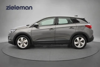Opel Grandland X – thumbnail 2