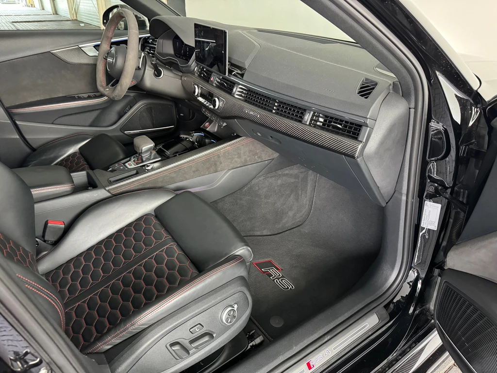 Audi RS4 – foto 45