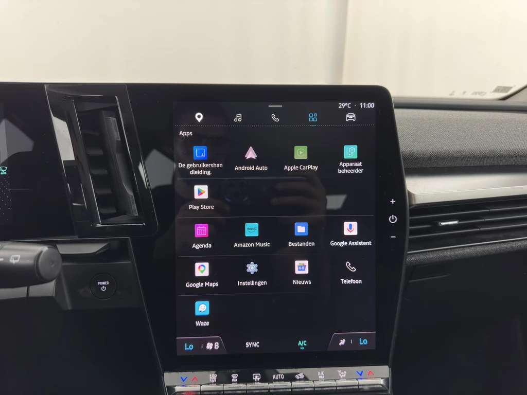 Renault Megane E-Tech – foto 14