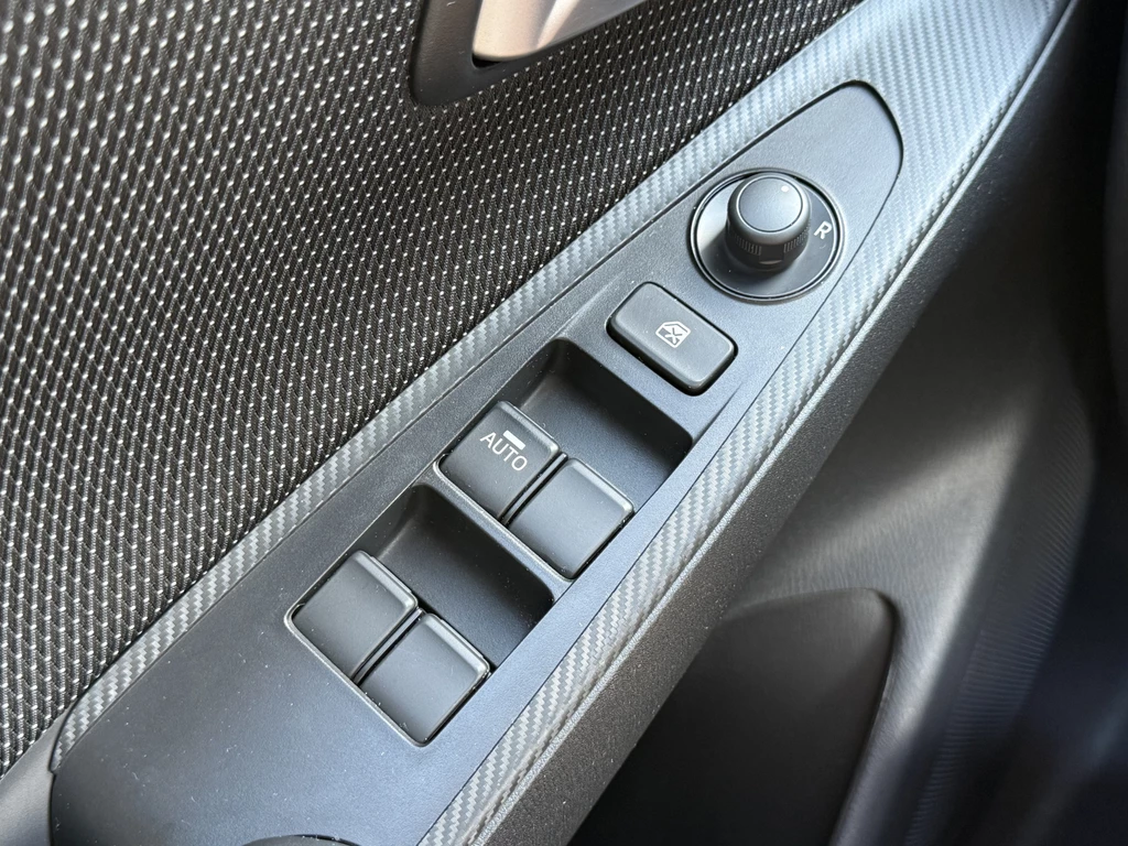Mazda 2 – foto 13