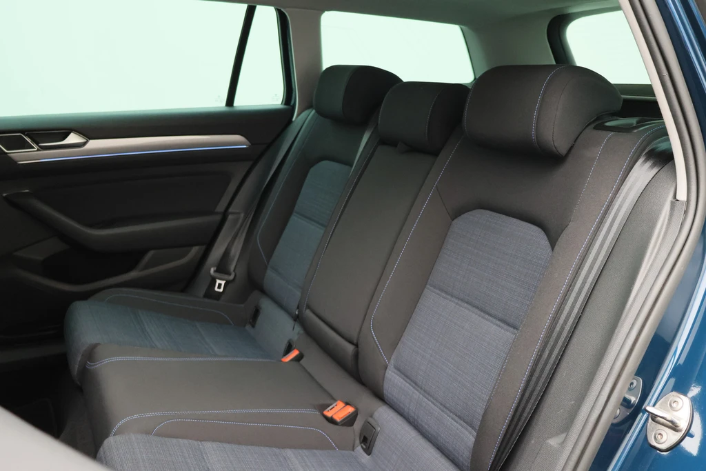 Volkswagen Passat – foto 22