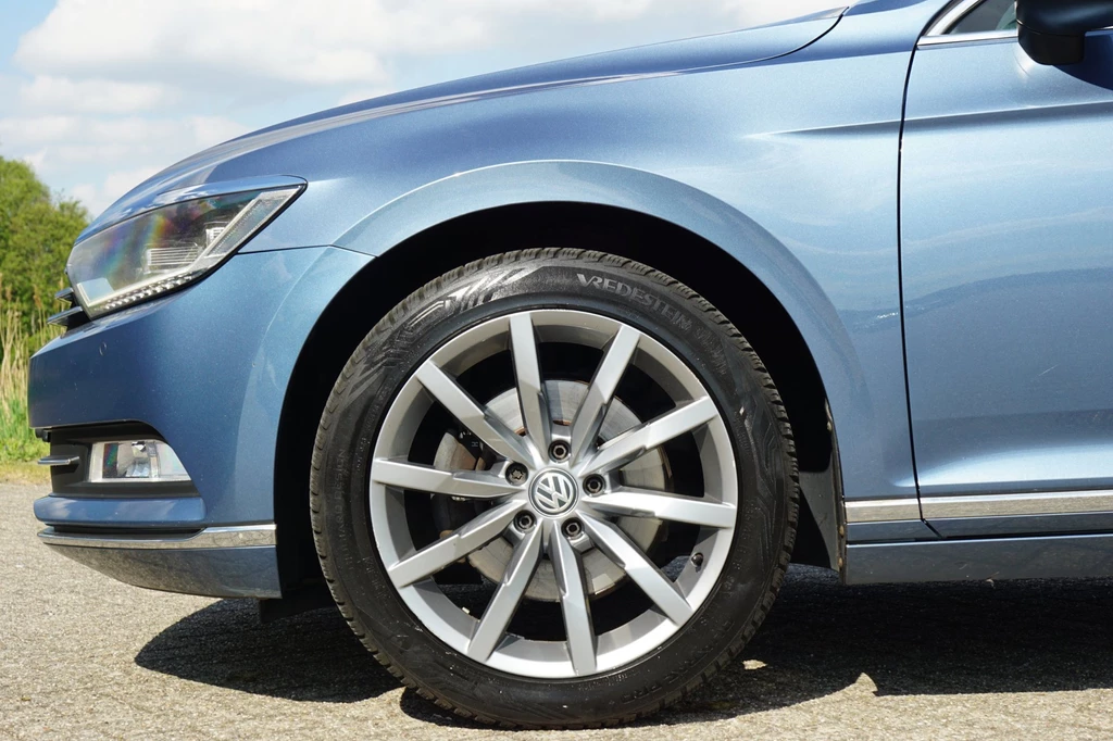 Volkswagen Passat – foto 11