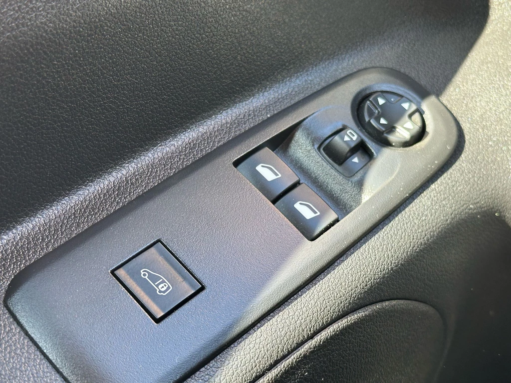 Opel Combo – foto 30