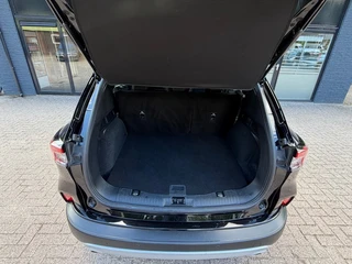 Ford Kuga – thumbnail 17
