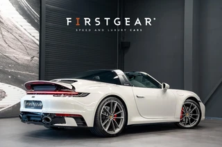 Porsche 911 – thumbnail 6