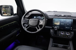 Land Rover Defender – thumbnail 22