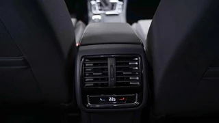 Volkswagen Passat – thumbnail 46