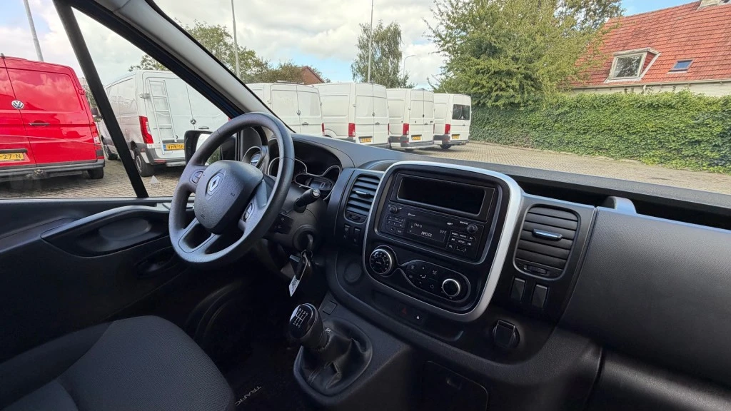 Renault Trafic – foto 12
