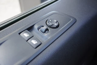 Opel Vivaro – thumbnail 20