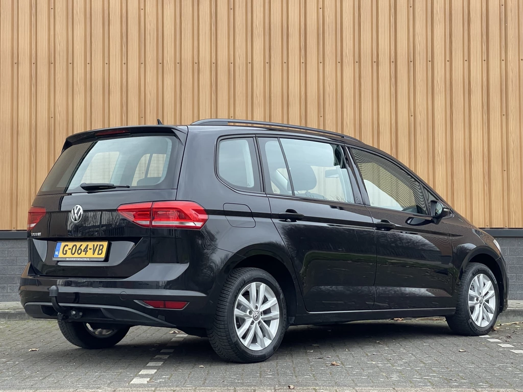 Volkswagen Touran – foto 4