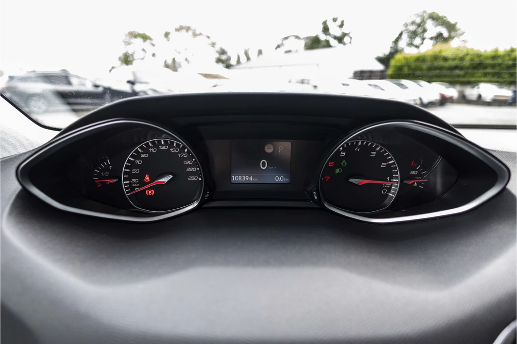 Peugeot 308 – foto 13