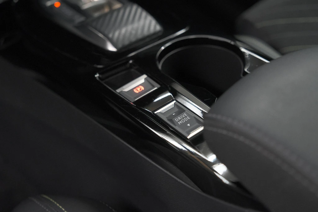 Peugeot 208 – foto 34