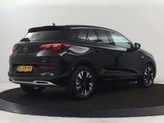 Opel Grandland X – thumbnail 3