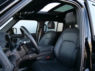 Land Rover Defender – thumbnail 11