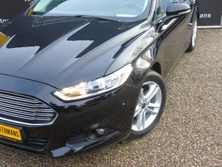 Ford Mondeo – thumbnail 3