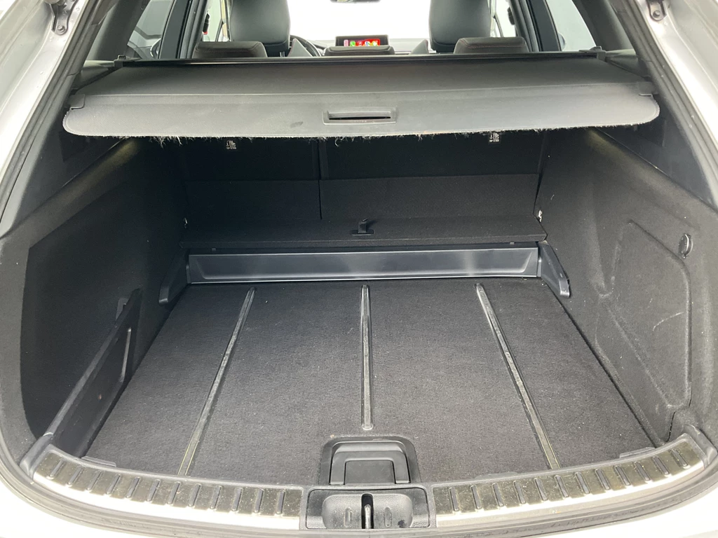 Toyota Corolla Touring Sports – foto 19
