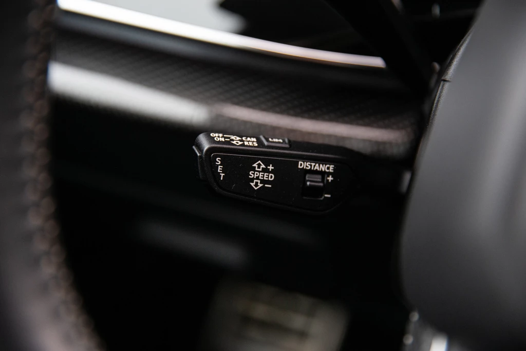 Audi SQ8 – foto 16