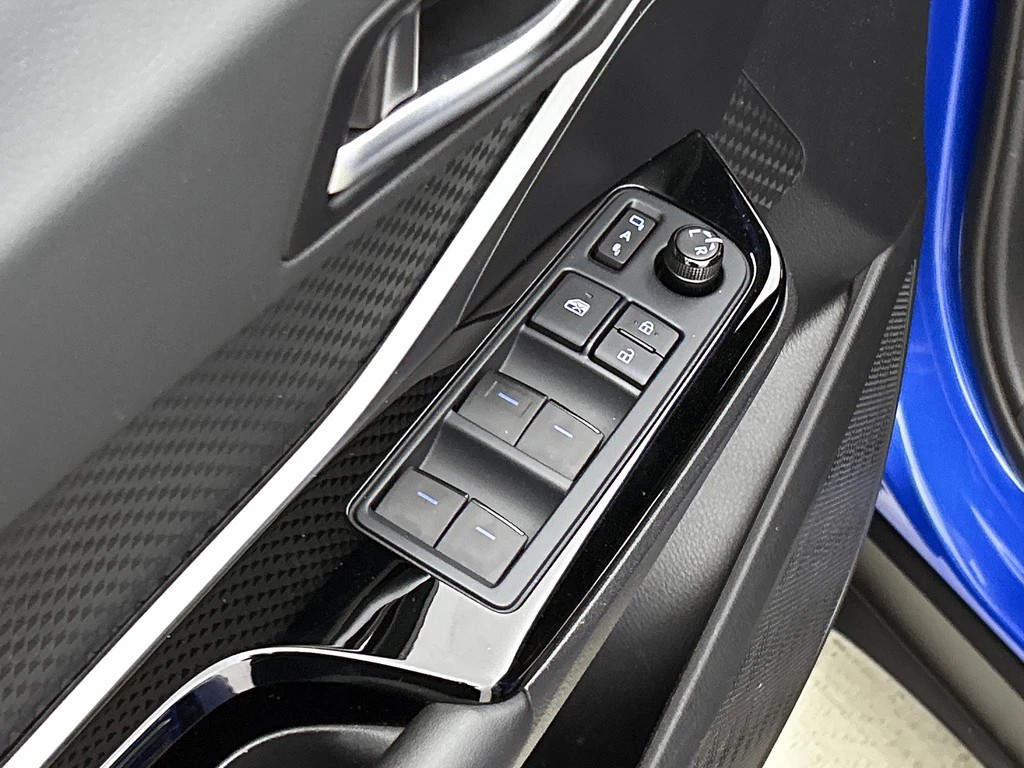 Toyota C-HR – foto 36