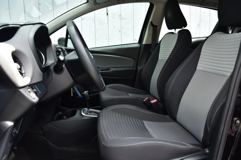 Toyota Yaris – foto 11