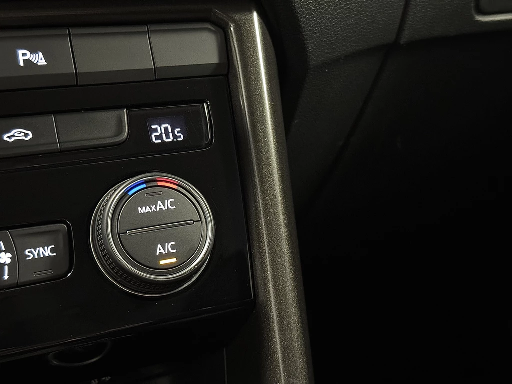Volkswagen T-Roc – foto 18
