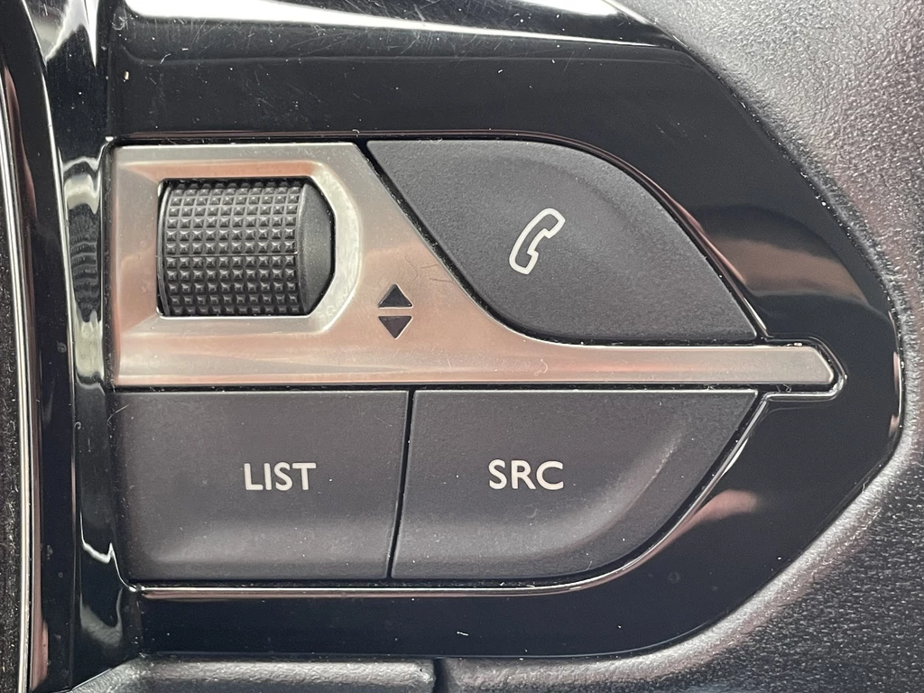 Peugeot 208 – foto 15
