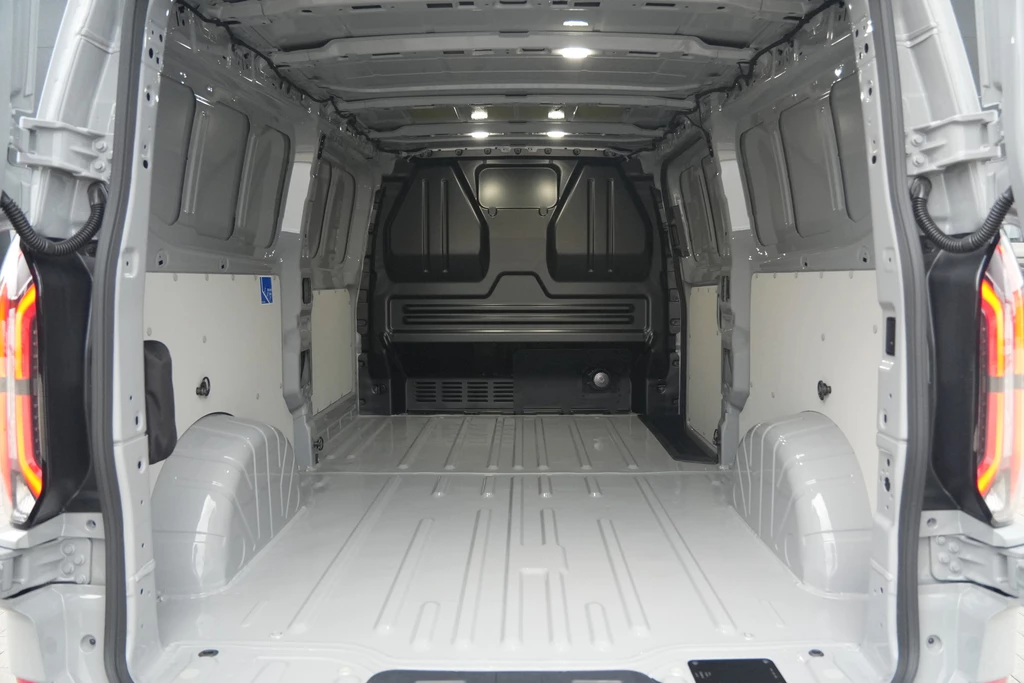 Ford E-Transit Custom – foto 10