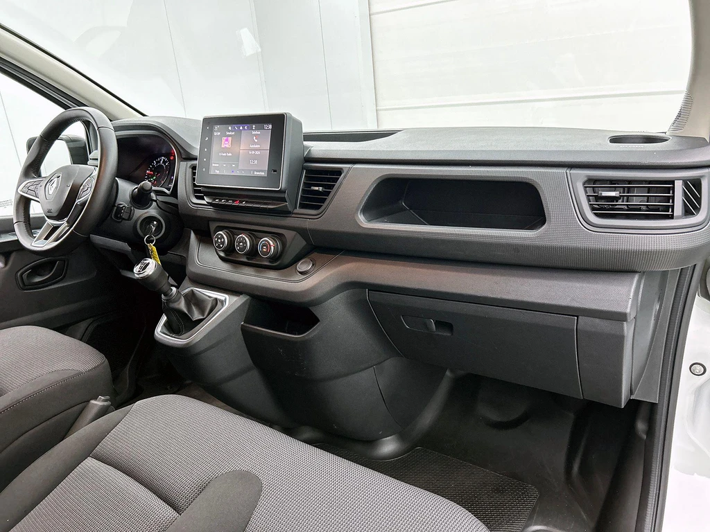 Renault Trafic – foto 21