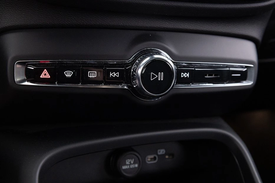 Volvo EX40 – foto 21