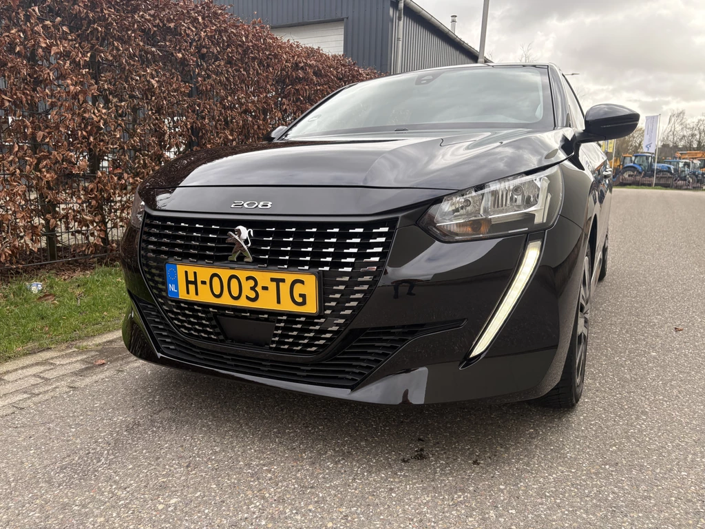 Peugeot 208 – foto 3