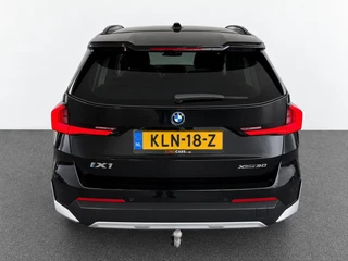 BMW iX1 – thumbnail 4