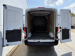 Ford E-Transit – thumbnail 14