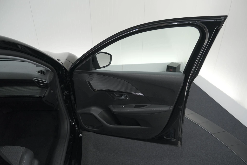 Peugeot 208 – foto 63