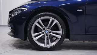 BMW 3 Serie – thumbnail 11