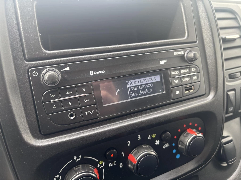 Nissan NV300 – foto 11