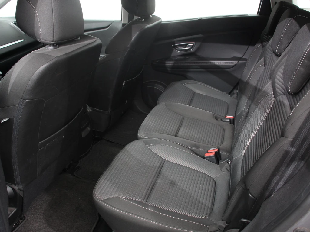 Renault Grand Scénic – foto 24