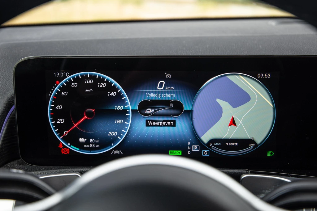 Mercedes-Benz EQB – foto 30