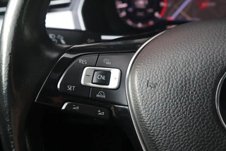 Volkswagen Passat – thumbnail 24