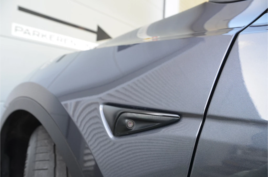 Tesla Model Y – foto 31