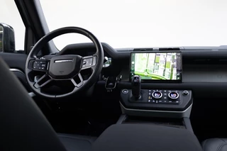 Land Rover Defender – thumbnail 17