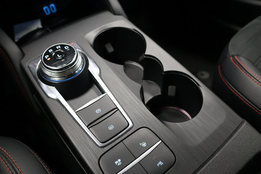 Ford Kuga – foto 12