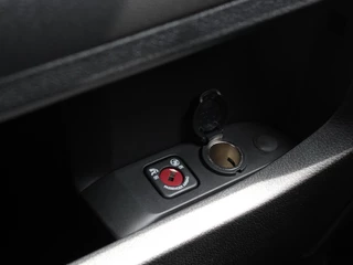 Opel Vivaro – thumbnail 33