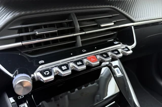 Peugeot 208 – thumbnail 26