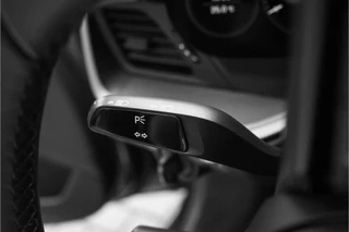 Porsche 911 – thumbnail 40