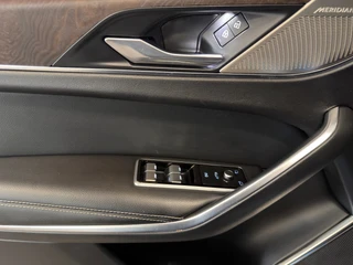 Jaguar F-PACE – thumbnail 21