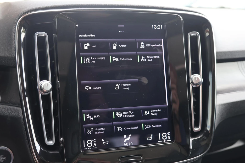 Volvo XC40 – foto 49