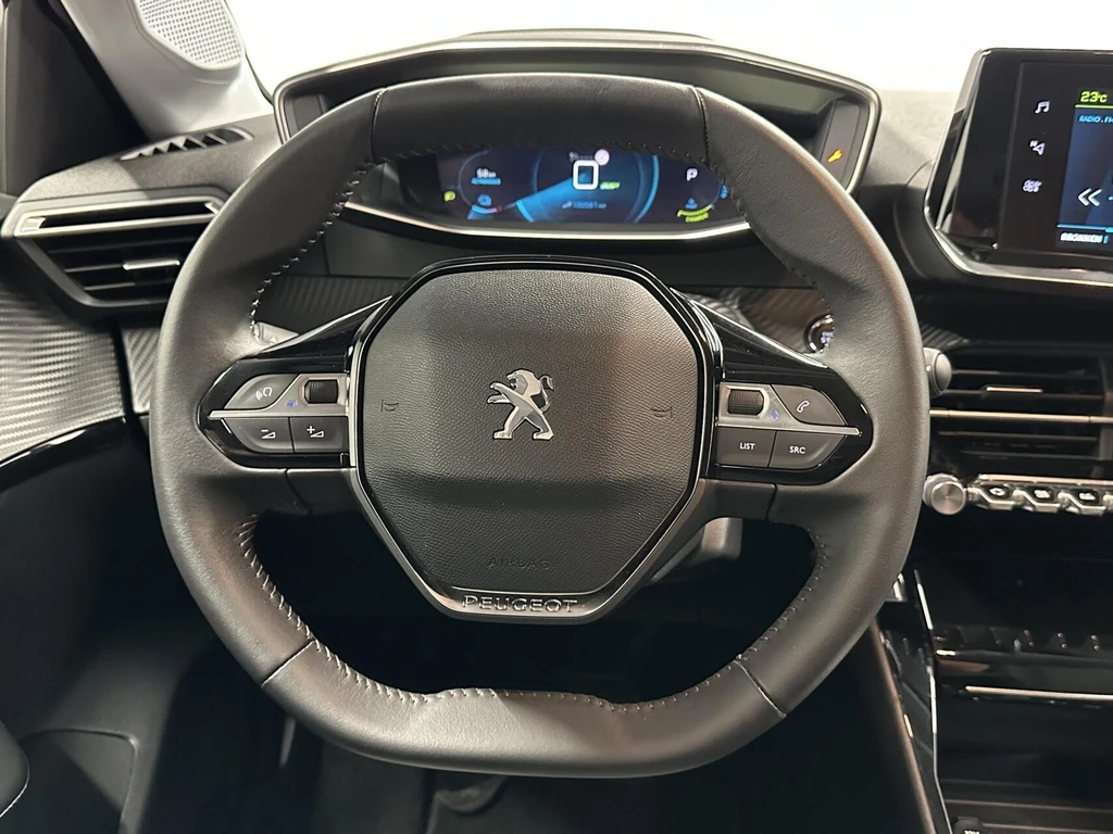 Peugeot e-208 – foto 19