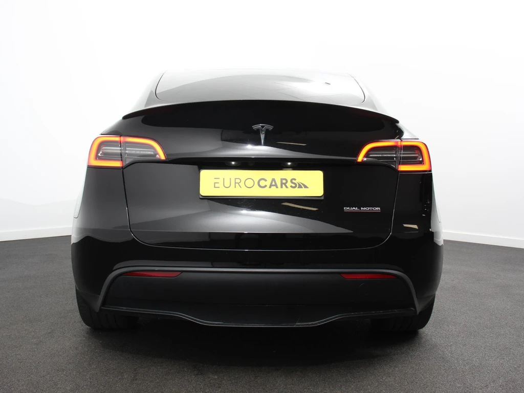 Tesla Model Y – foto 3
