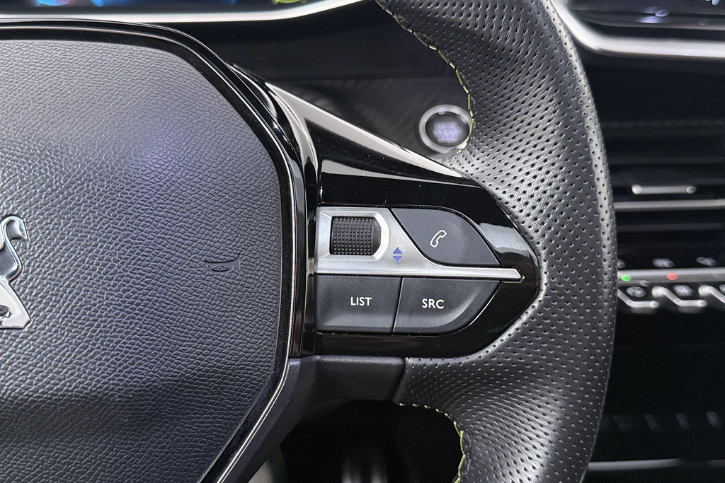 Peugeot e-208 – foto 20